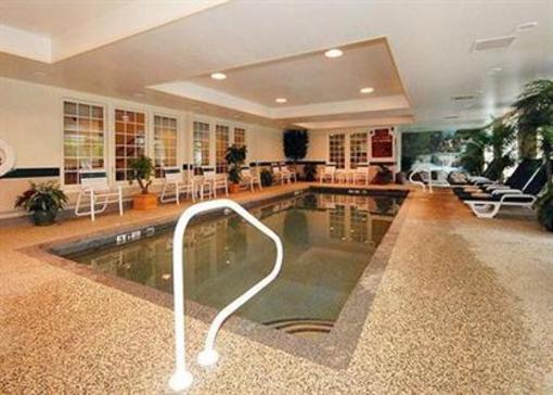 фото отеля Comfort Inn and Suites Colonial