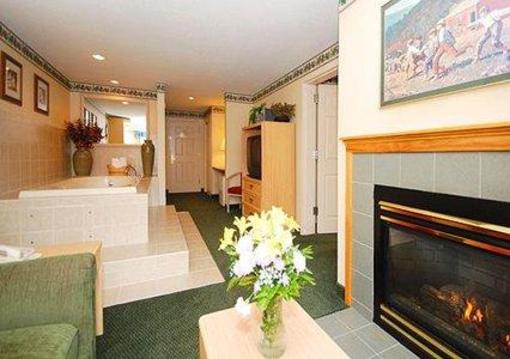 фото отеля Comfort Inn and Suites Colonial