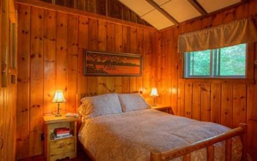 фото отеля Chalets Le Village Suisse