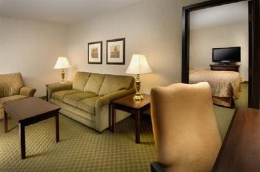 фото отеля Drury Inn & Suites Westport-St. Louis