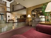 Drury Inn & Suites Westport-St. Louis