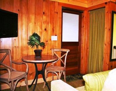 фото отеля Hinckley's Dreamwood Cabins
