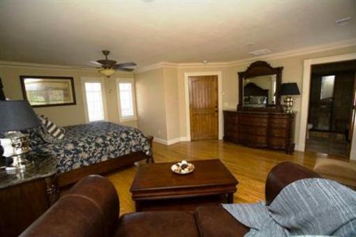 фото отеля Branson House Bed and Breakfast Inn