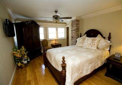 фото отеля Branson House Bed and Breakfast Inn
