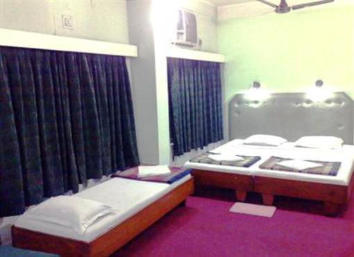 фото отеля Circular Hotel Kolkata