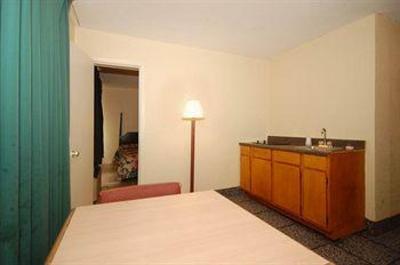 фото отеля Travel Inn Beaumont