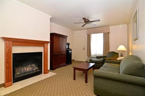 фото отеля Best Western Desert Inn West Yellowstone