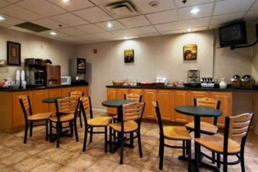 фото отеля Comfort Inn Airport Turfway Road