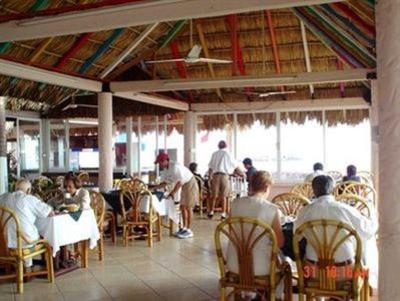 фото отеля Playa Paraiso Hotel
