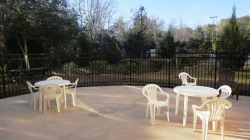 фото отеля Holiday Inn Express Hinesville