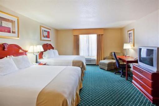фото отеля Holiday Inn Express Hinesville