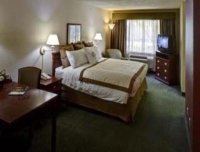 фото отеля Hawthorn Suites by Wyndham Sacramento