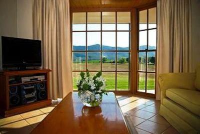 фото отеля Berenbell Vineyard Retreat