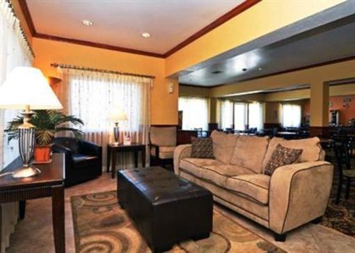 фото отеля Quality Inn and Suites Beachfront Galveston