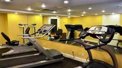 фото отеля Garden Inn and Suites New York