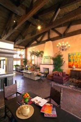 фото отеля Embassy Suites Hotel Tucson-Williams Center