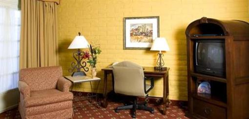 фото отеля Embassy Suites Hotel Tucson-Williams Center
