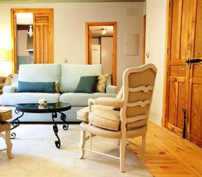 фото отеля Apartamentos Santa Barbara 12