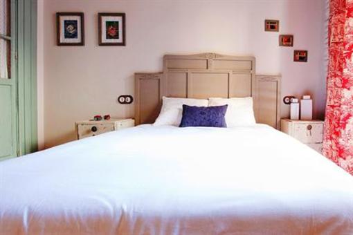 фото отеля Apartamentos Santa Barbara 12