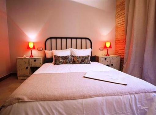 фото отеля Apartamentos Santa Barbara 12