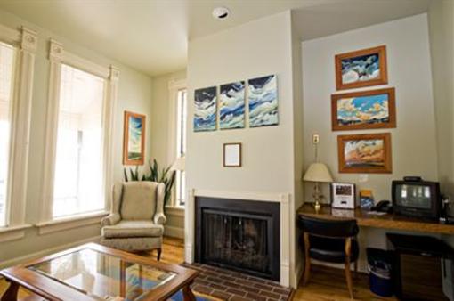фото отеля Queen Anne Bed & Breakfast