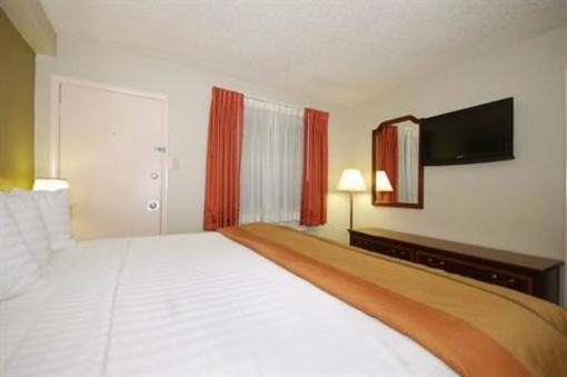фото отеля BEST WESTERN Music City Inn / Nashville