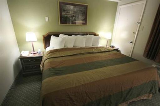 фото отеля BEST WESTERN Music City Inn / Nashville