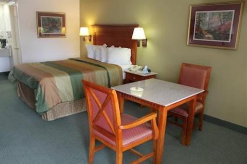 фото отеля BEST WESTERN Music City Inn / Nashville
