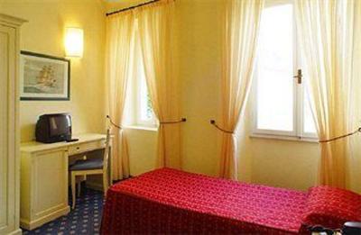фото отеля Hotel Villa Romantica Limone sul Garda