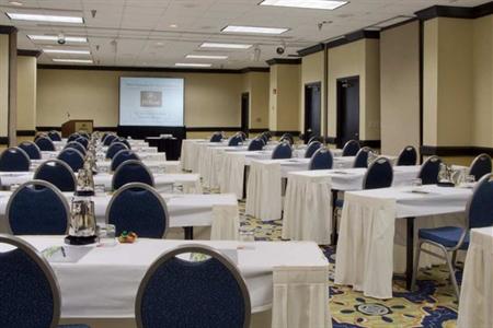 фото отеля Hilton Washington DC North Gaithersburg