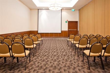 фото отеля Holiday Inn Uruapan