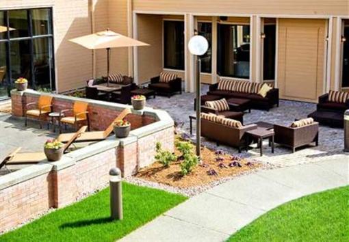 фото отеля Courtyard by Marriott Seattle Bellevue