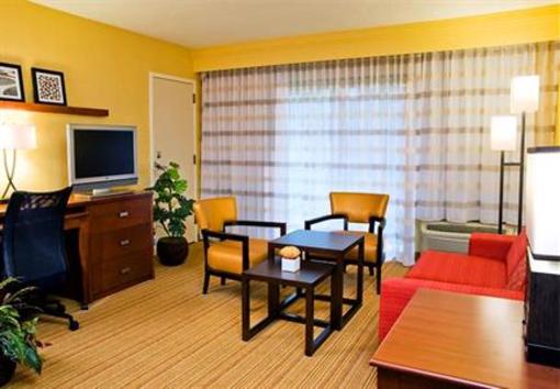 фото отеля Courtyard by Marriott Seattle Bellevue