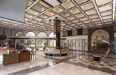 фото отеля Gateway Airport Garden Hotel