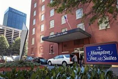 фото отеля Hampton Inn and Suites Atlanta Downtown