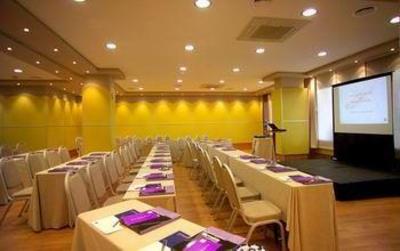 фото отеля Tryp Sancho Ramirez