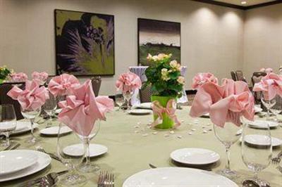 фото отеля Hilton Garden Inn Raleigh Triangle Town Center