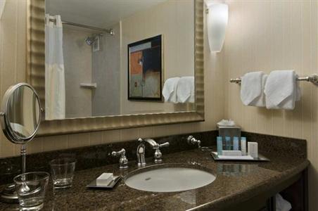 фото отеля Hilton Newark Penn Station