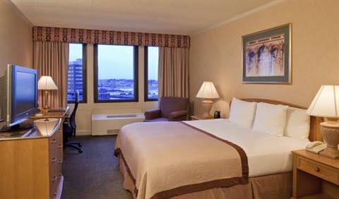 фото отеля Hilton Newark Penn Station