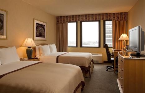 фото отеля Hilton Newark Penn Station
