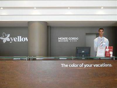 фото отеля Yellow Monte Gordo Beach Hotel