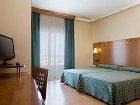 фото отеля Hotel NH San Pedro
