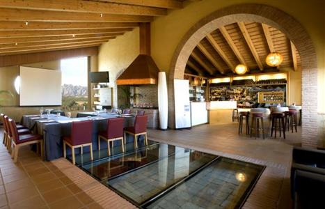 фото отеля Can Bonastre Wine Resort