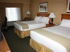 фото отеля Holiday Inn Express Hotel & Suites Warrenton