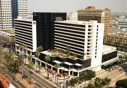 фото отеля Renaissance Long Beach Hotel