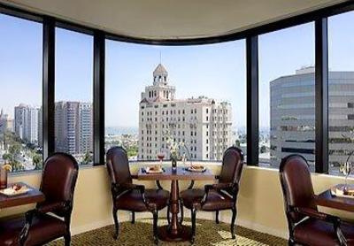 фото отеля Renaissance Long Beach Hotel