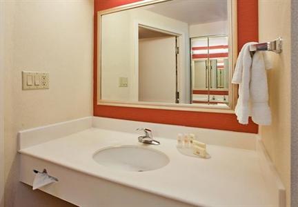 фото отеля Courtyard by Marriott Toronto Vaughan