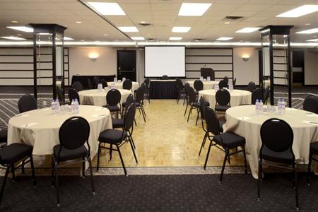 фото отеля Best Western Parkway Hotel Toronto North