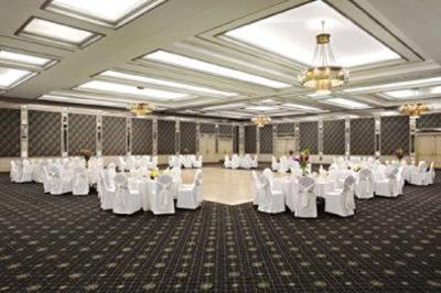 фото отеля Best Western Parkway Hotel Toronto North