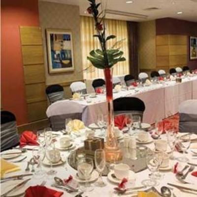 фото отеля Best Western Cresta Court Hotel Altrincham